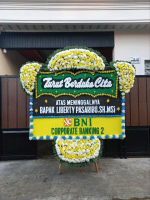 Papan Bunga Duka di Mangga Dua